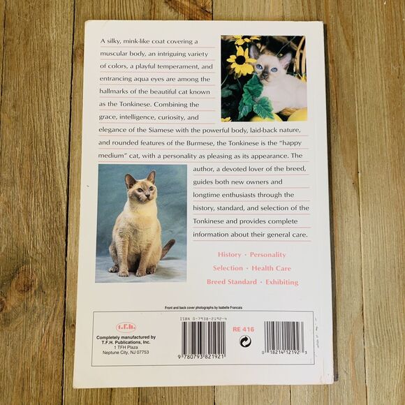 The Guide to Owning a Tonkinese Cat by Lorraine Shelton Paperback Cat Care 1997 - Picture 2 of 5